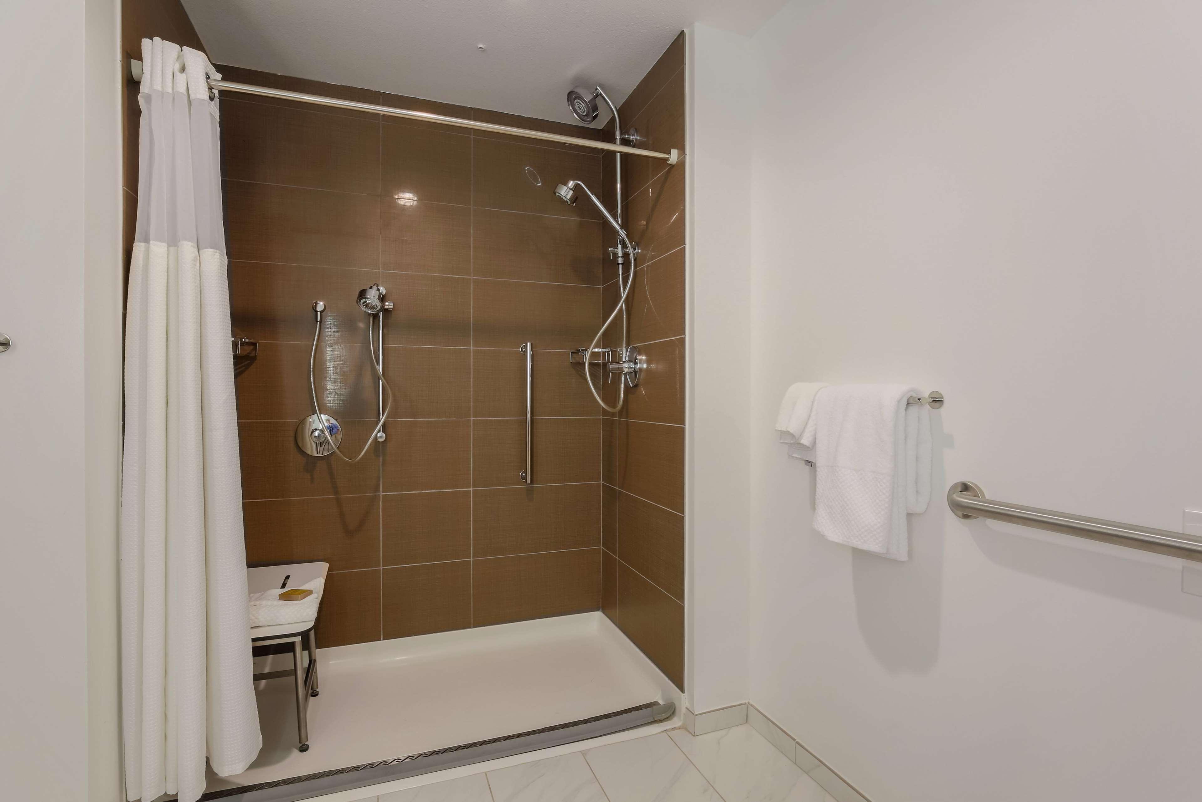 Doubletree Suites By Hilton Hotel Sacramento - Rancho Cordova Exterior foto
